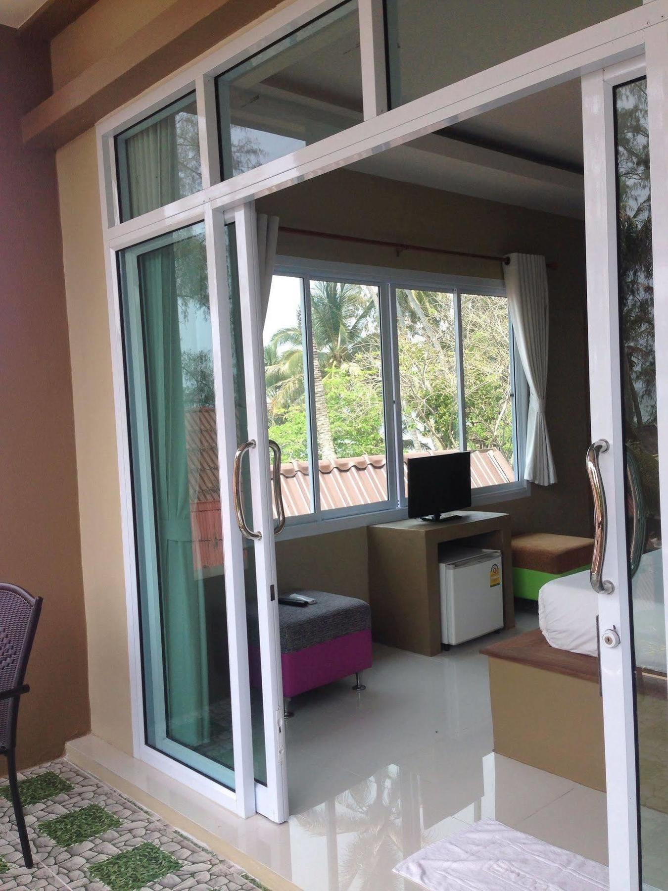 Hut Sun Bungalow Haad Son Bagian luar foto