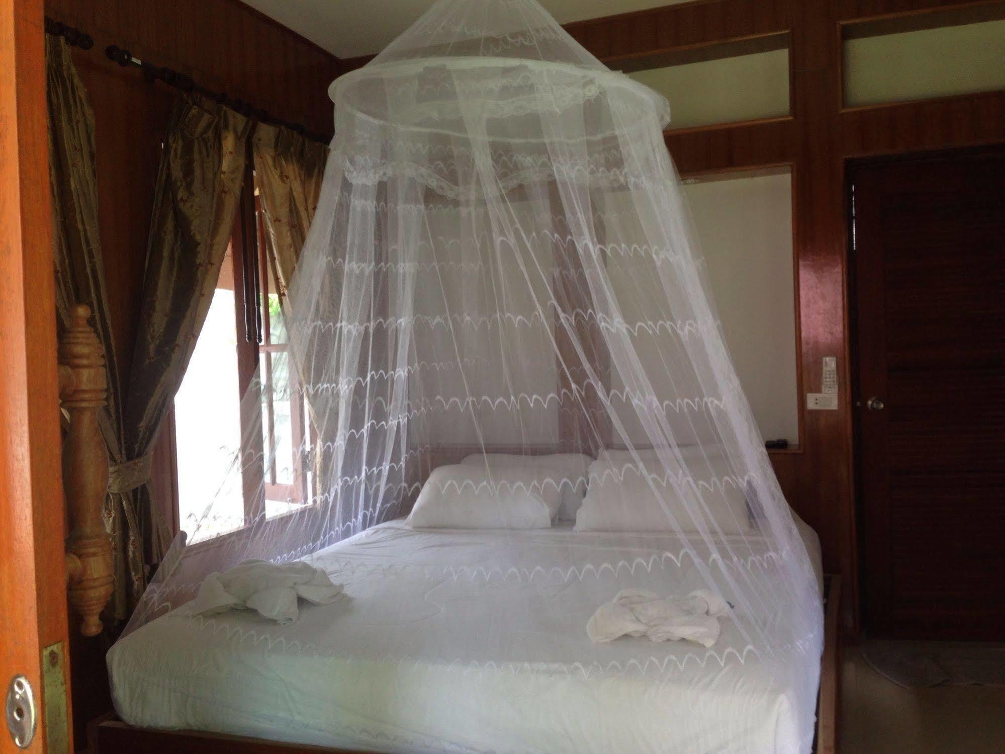 Hut Sun Bungalow Haad Son Bagian luar foto